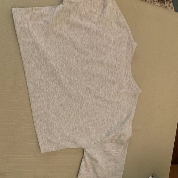 SHEIN tops set of 4 size small - Picture 9 of 9